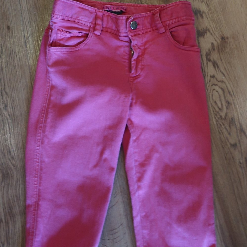 ALICE + OLIVIA CRANBERRY SKINNY JEANS SZ 0* - Picture 3 of 6